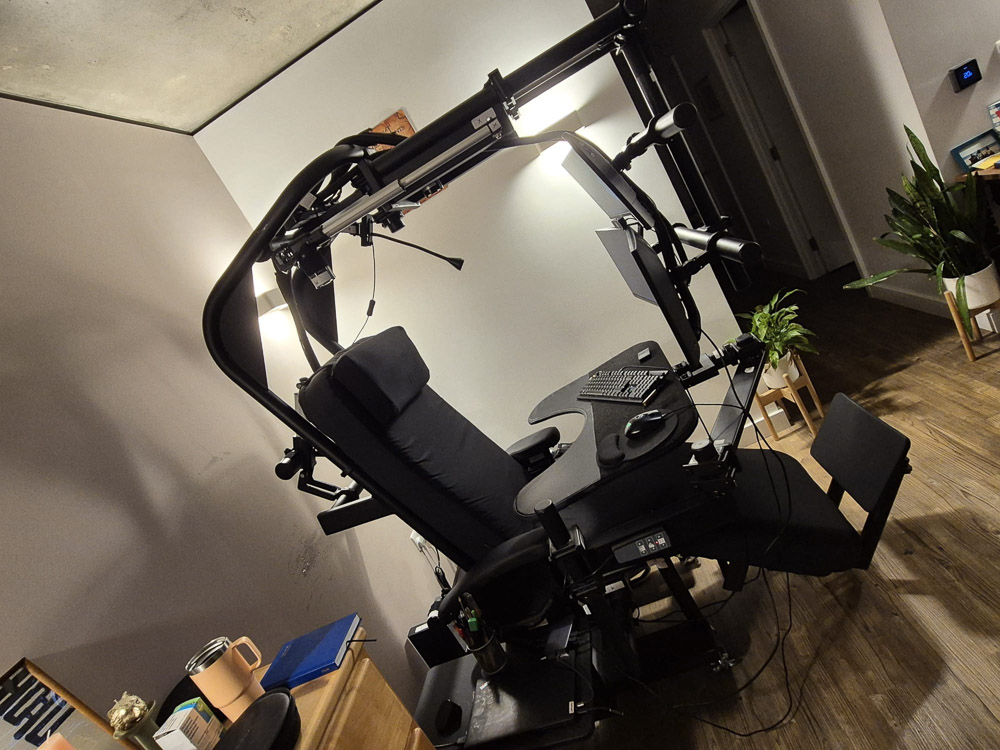 ergoquest-zero-gravity-workstation-images-820